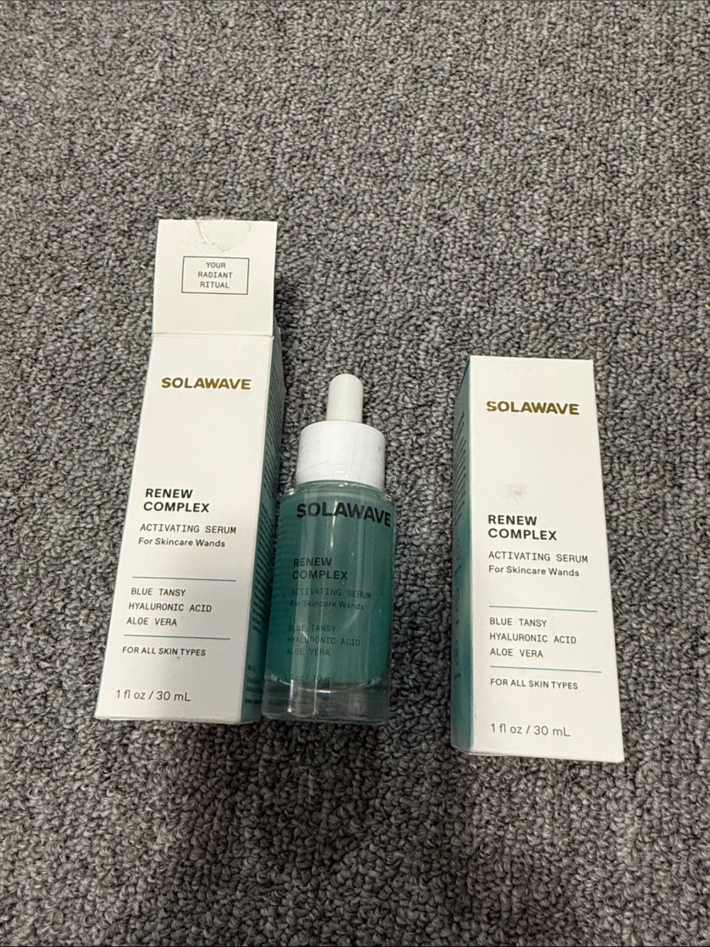 Solawave Renew Complex Activating Serum — Green